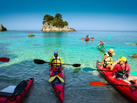 sea-kayak-karavostasi-syvota-greece-sivota (3)