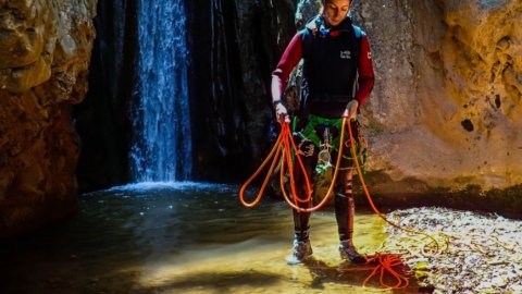 canyoning-mega-rema-lamia-greece (8)