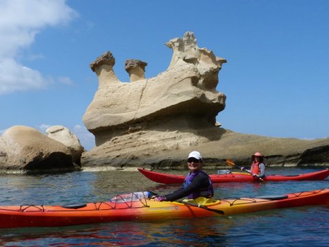 sea-kayak-trip-milos-island-greece (11)