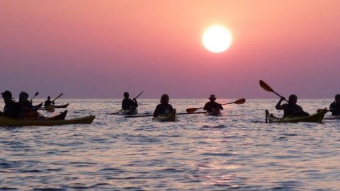 Sea Kayak Sunset Trip in Milos 