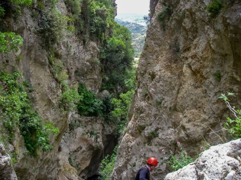 canyoning-evia-Euboea-xavos-gorge-greece-chavos(5)