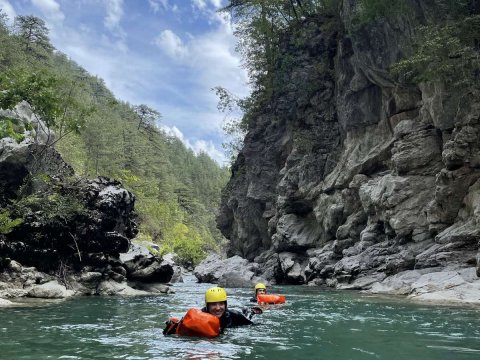 river-trekking-aoos-river-epirus-greece-ποταμι (10)