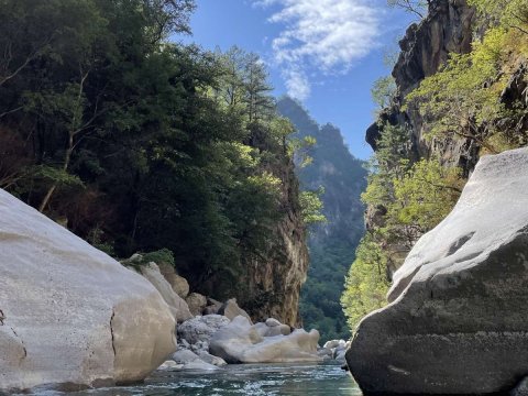 river-trekking-aoos-river-epirus-greece-ποταμι (7)