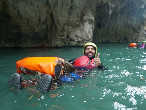 river-trekking-aoos-river-epirus-greece-ποταμι (5)