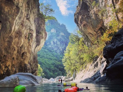 river-trekking-aoos-river-epirus-greece-ποταμι (2)