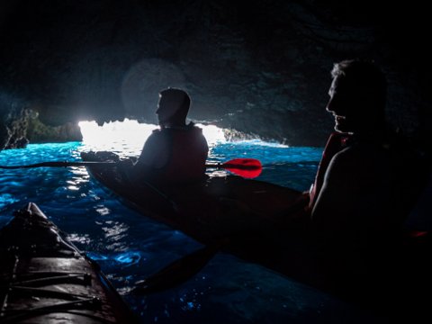 sea-kayak-tour-lefkada-blue-cave-greece (8)