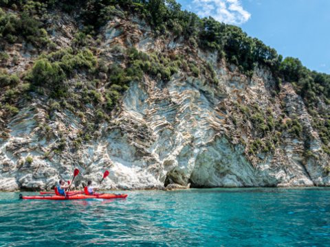 sea-kayak-lefkada-meganisis-tour-greece (8)