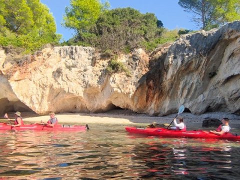 sea-kayak-trip-kefalonia-argostoli-greece (8)