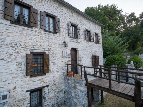 stone-house-pelion-vyzitsa-πετρινο-σπιτι-πηλιο-βυζιτσα-greece (6)