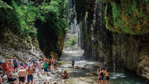 Πεζοπορια-River Trekking Φαράγγι “Πάντα Βρέχει” Καρπενήσι