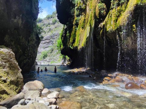 πεζοπορια-παντα-βρεχει-καρπενησι-river-trekking-hiking (1)