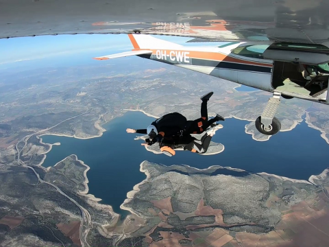 skydive-athens-greece-ελευθερη-πτωση-αιηνα-αττικη-ελλαδα (5)