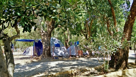 Camping_p76_53f0948c2e218